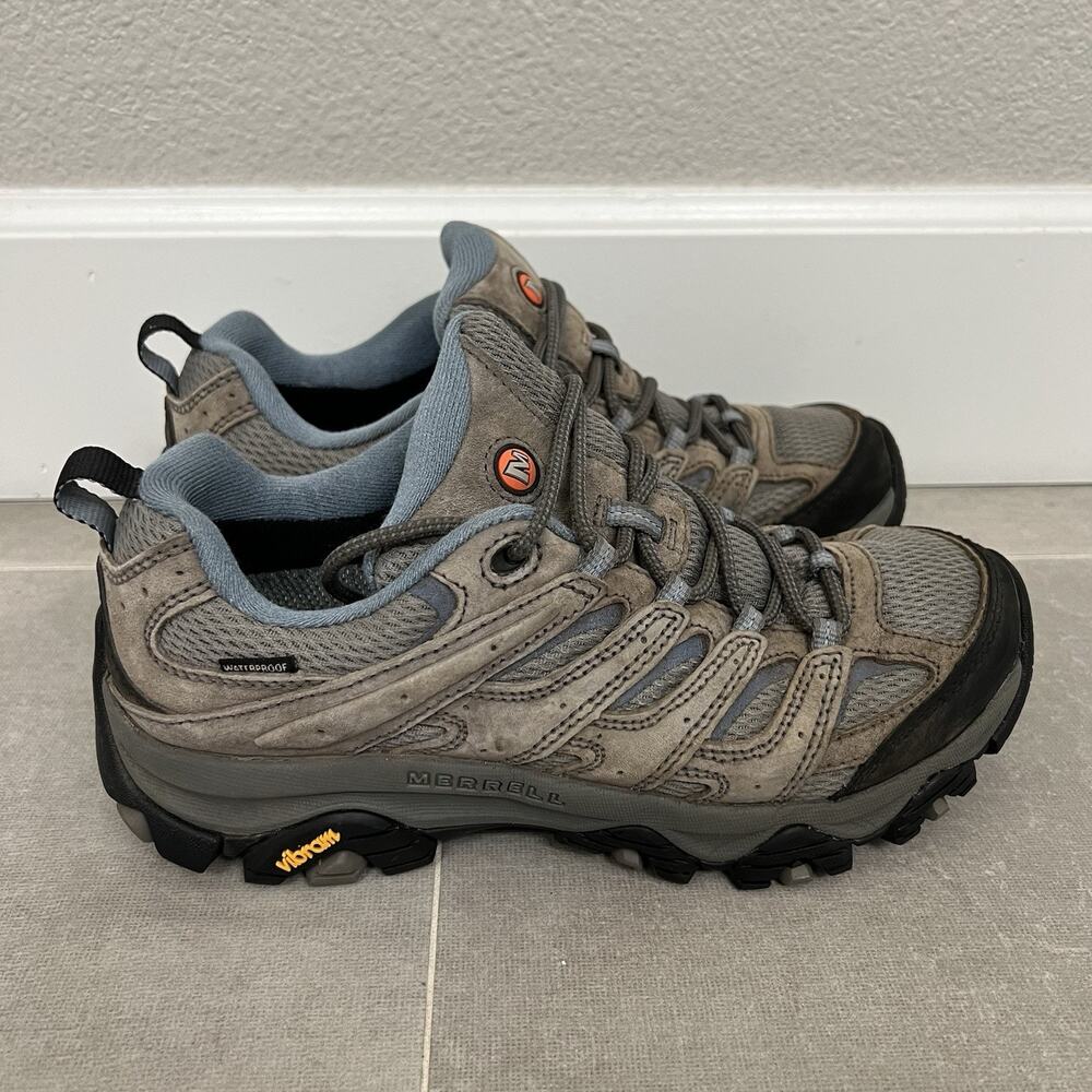 Merrell Moab 3 Womens Size 9 Gray Low Top Waterproof Hiking Vibram Shoes